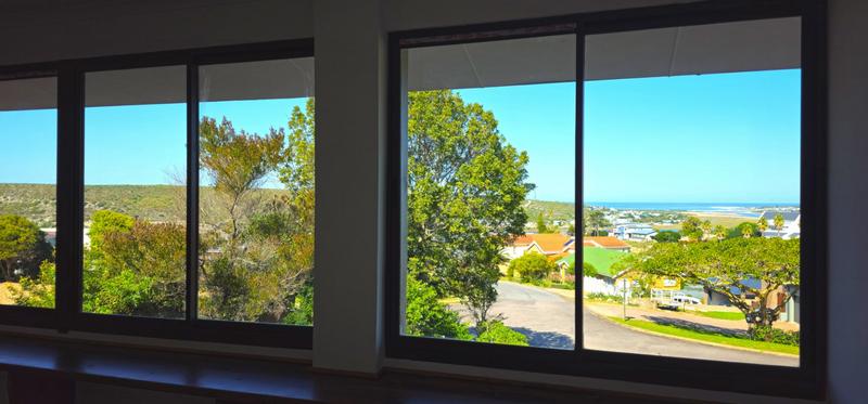 4 Bedroom Property for Sale in Stilbaai Wes Western Cape